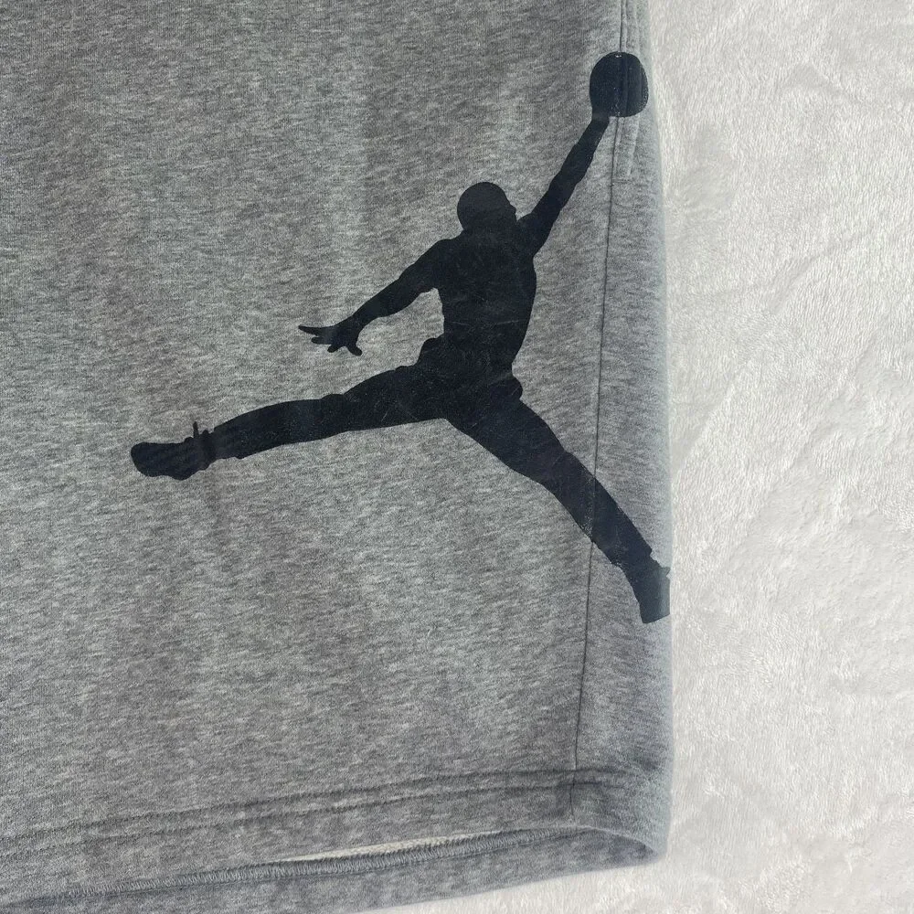 Jordan Fleece Bermuda Shorts Mens Extra Large XL Gray Jumpman Logo Casual